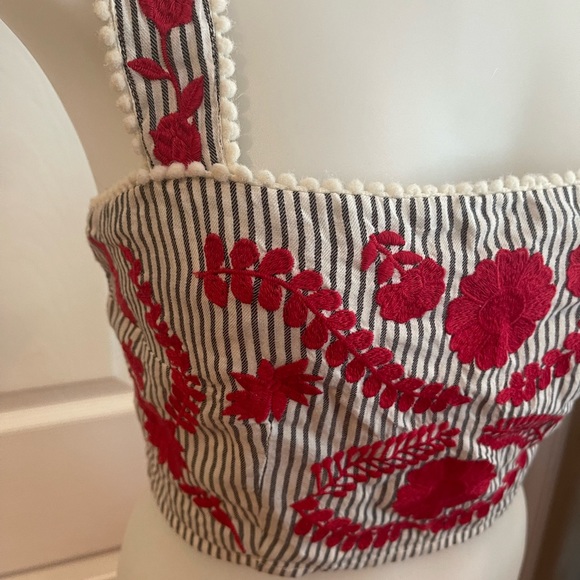 Forever 21 Women’s SZ M Top Bundle of 2 - Picture 4 of 16